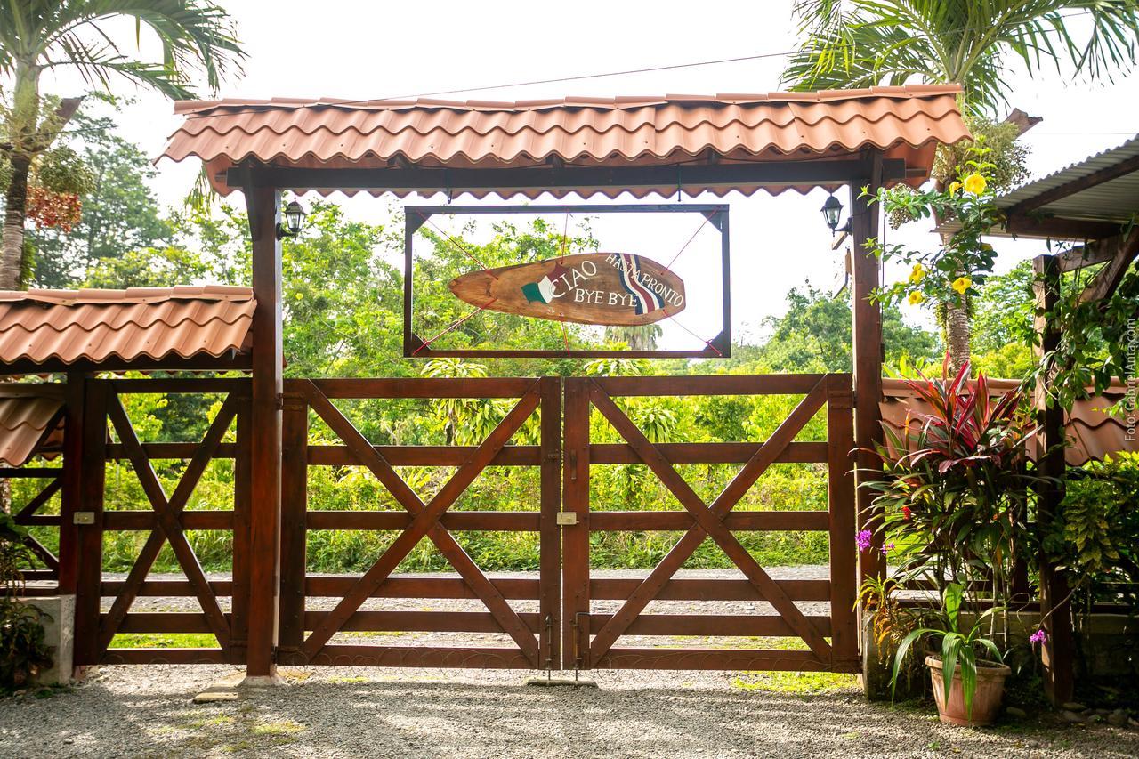 Casa Marcellino Lodge Cahuita Esterno foto