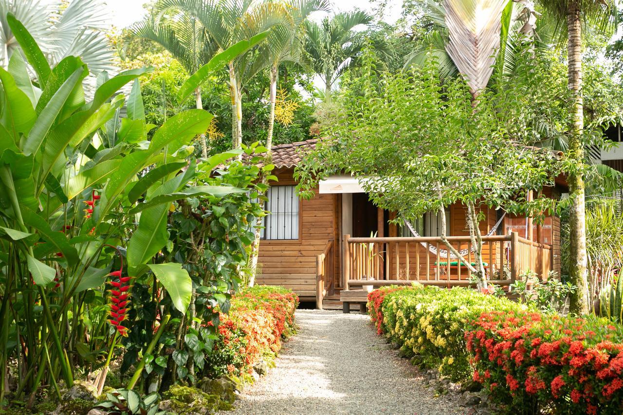 Casa Marcellino Lodge Cahuita Esterno foto